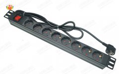 監(jiān)控室操作臺用什么插座？